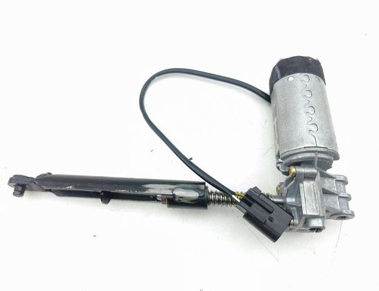 MASERATI Quattroporte 5 generation (2003-2012) Bal első ülés vezérlőmotorja 031029A,82031014,404528 32830201