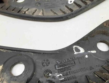 VOLVO S60 2 generation (2010-2020) Bal első sárvédők 31335026,31335025 23608555