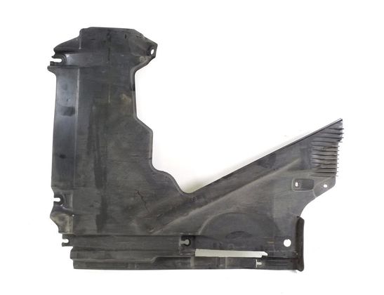 AUDI A4 B9/8W (2015-2024) Задняя средняя нижняя защита 8W0825216E 32827882