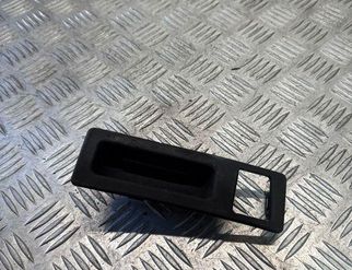 BMW 5 Series F10/F11 (2009-2017) Csomagtérajtó fogantyúja 7368753 32977799