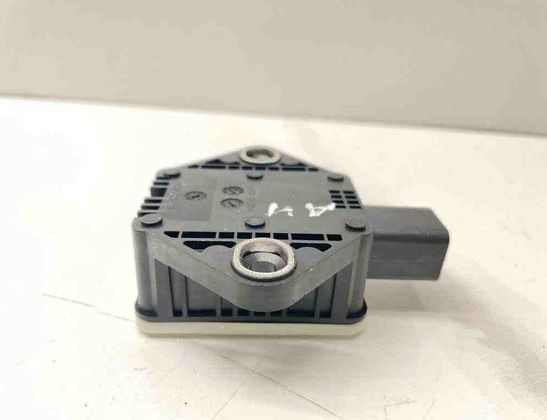 AUDI A4 allroad B8 (2009-2015) Gyorsításérzékelő 0265005853,8R0907637B,7060960 32205573