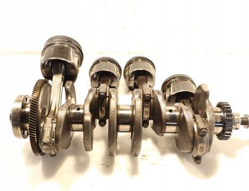 AUDI A4 B8/8K (2011-2016) Crankshaft 32947310